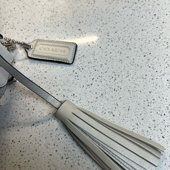 Coach Metallic White Shoulder-Hobo Bag with Matching Wallet - Picture 6 of 11